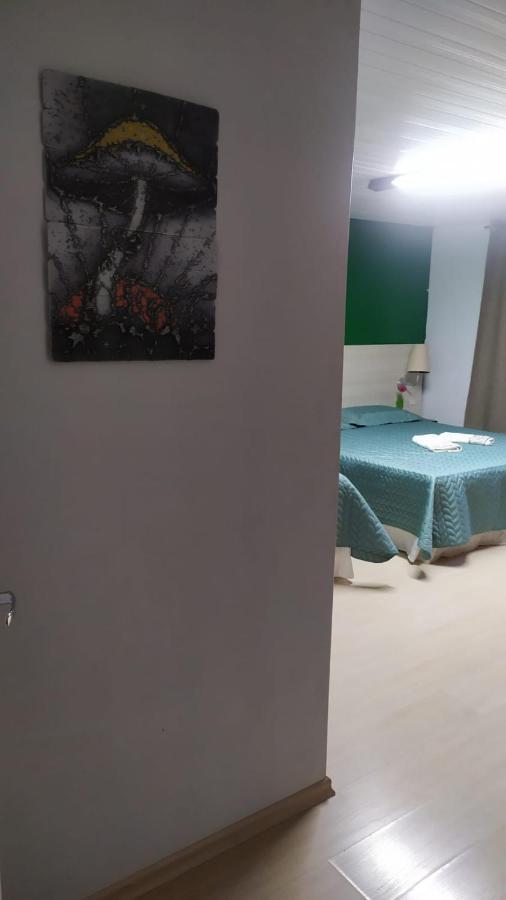 Casa Klos - Quartos Amplos กูรีตีบา ภายนอก รูปภาพ